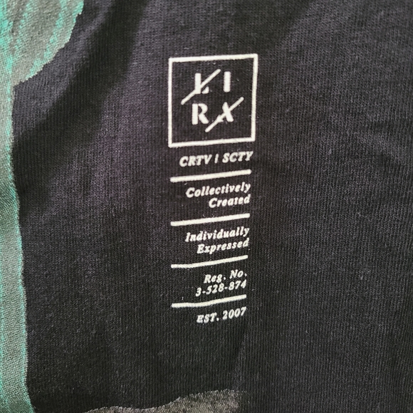 Lira Black Sunset Cactus Tee - Picture 7 of 7